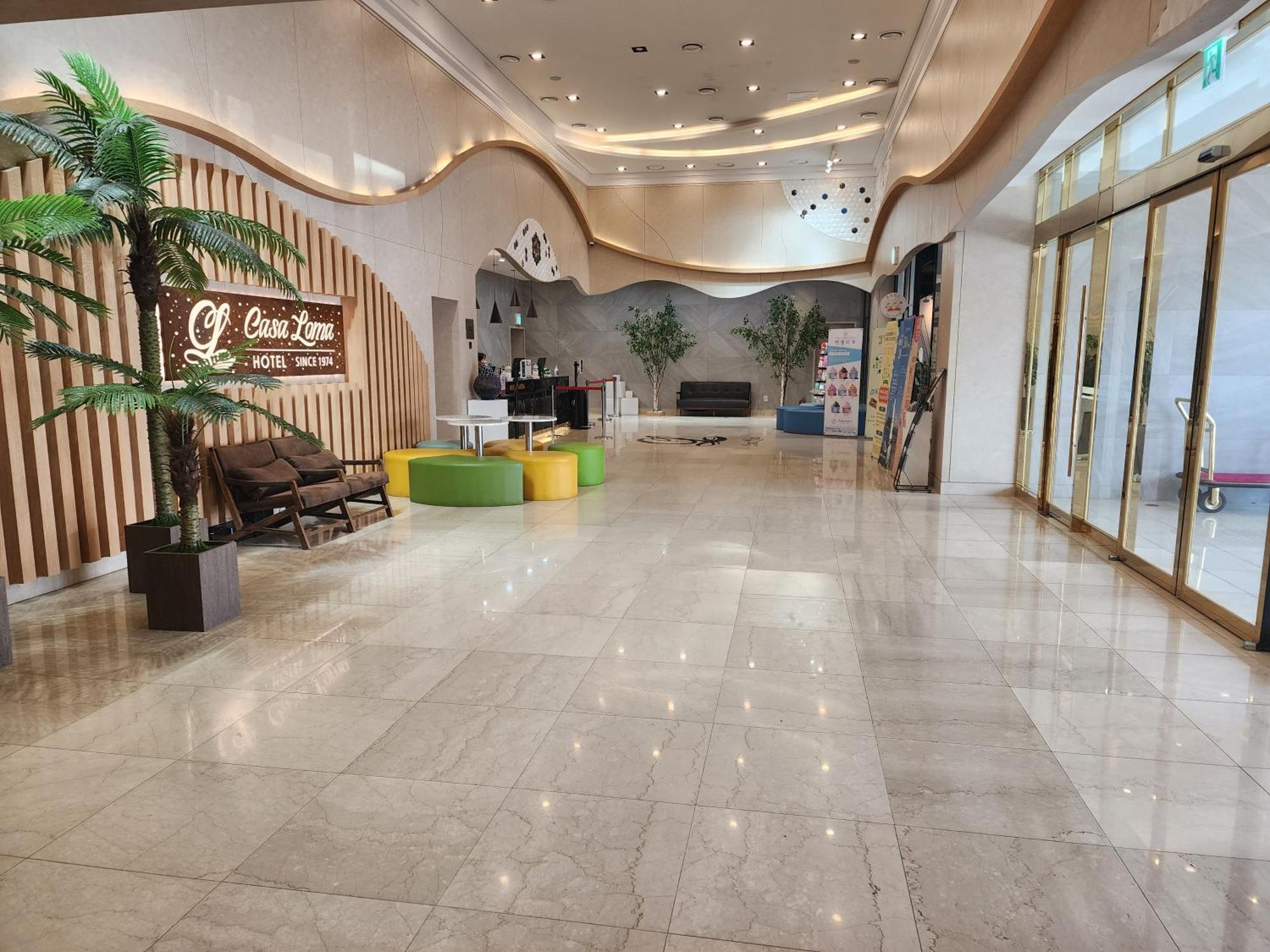 Casaloma Hotel Seogwipo Esterno foto