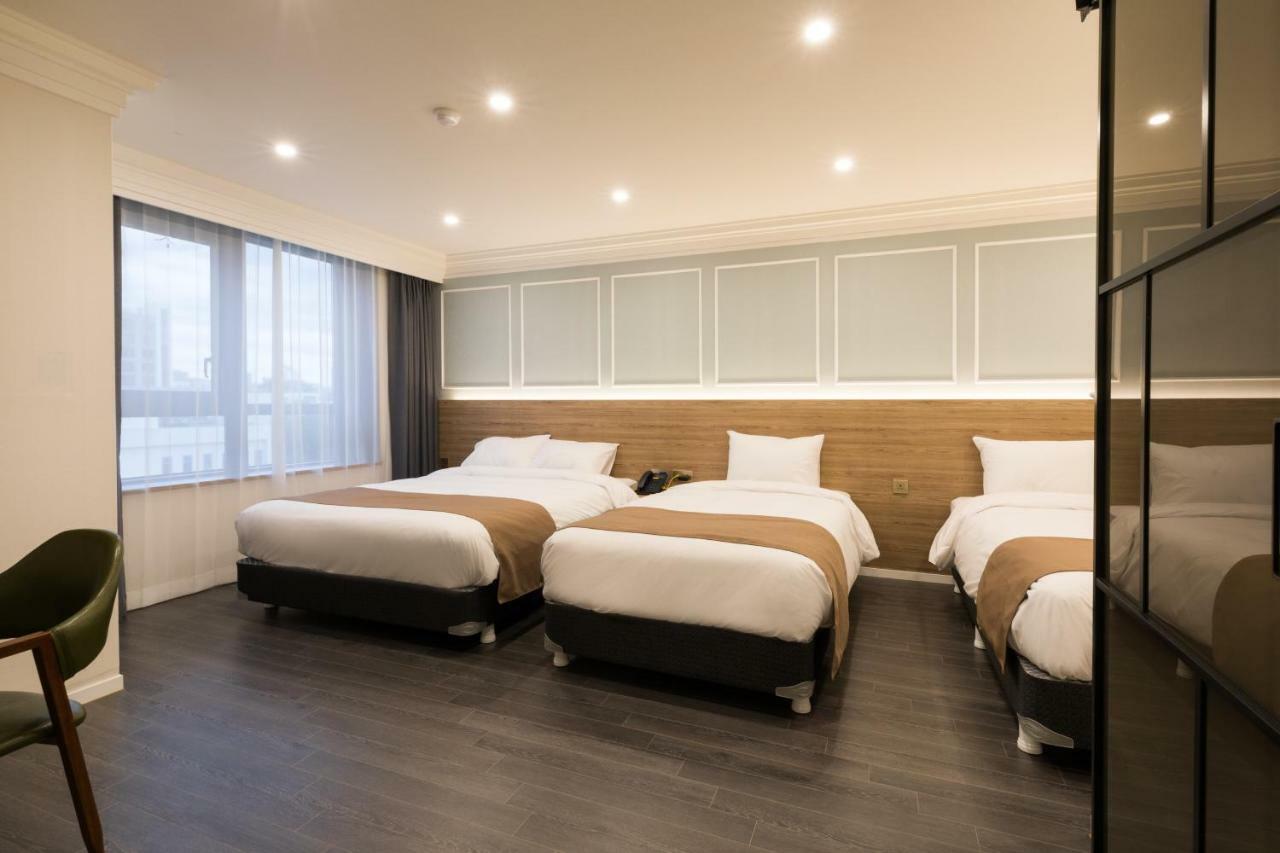Casaloma Hotel Seogwipo Esterno foto